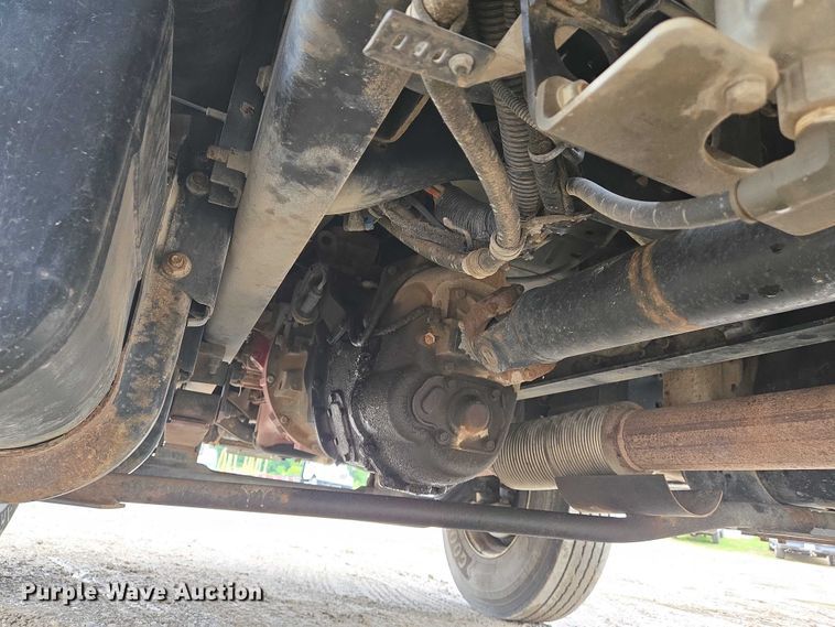 image for item DW7082 2009 Ford  F750 Super Duty XLT hydrovac truck