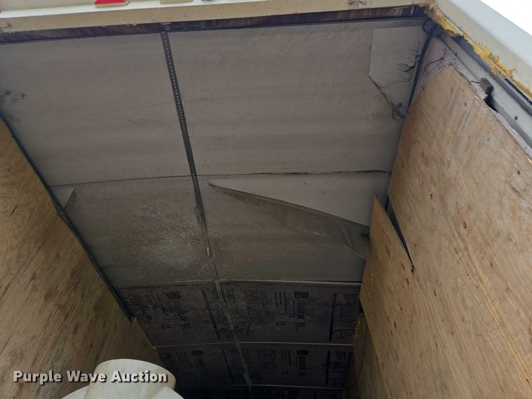 image for item DW7083 1993 International  4900  box truck