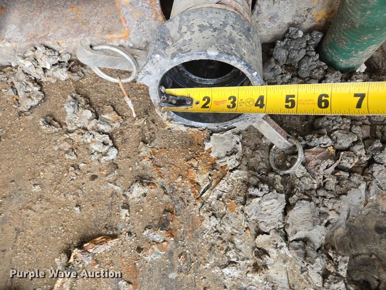 image for item DW7083 1993 International  4900  box truck