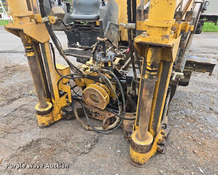 image for item DW7084 2008 Vermeer D24x40 Navigator Series II directional boring unit