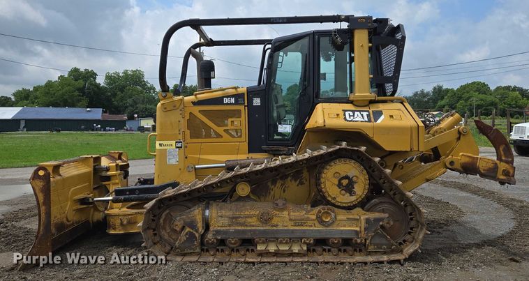 image for item DW7086 2015 Caterpillar  D6N XL dozer