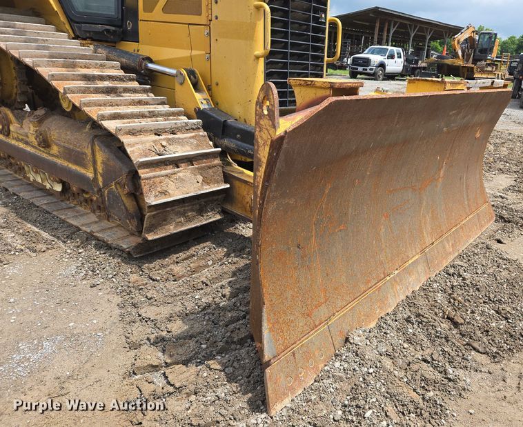 image for item DW7086 2015 Caterpillar  D6N XL dozer
