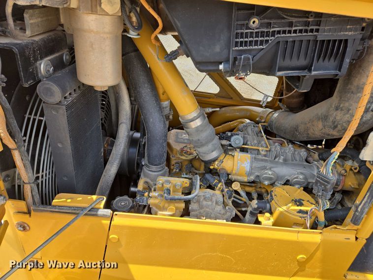 image for item DW7086 2015 Caterpillar  D6N XL dozer