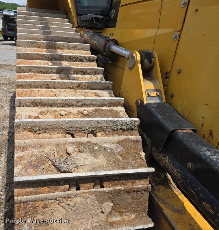 image for item DW7086 2015 Caterpillar  D6N XL dozer