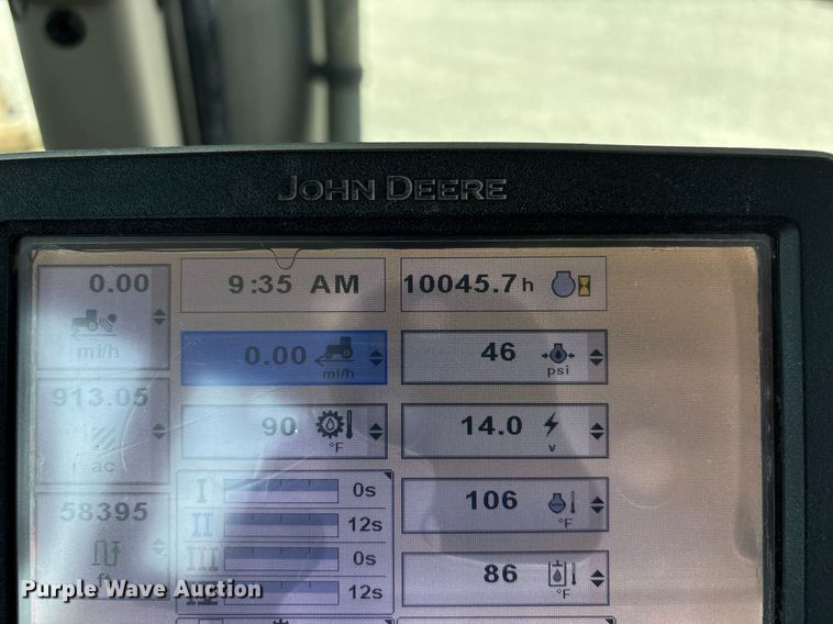 image for item DW7105 2013 John Deere 9560R Scraper Special 4WD tractor