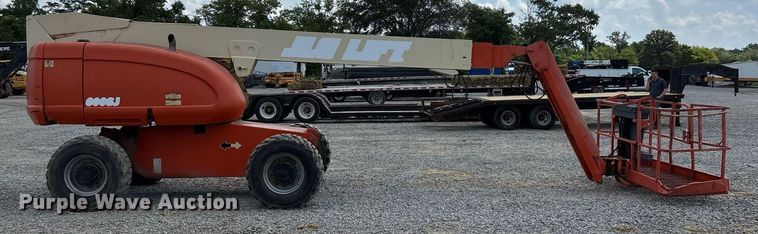 image for item DW7107 2001 JLG 600 SJ boom lift
