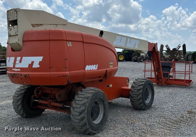 image for item DW7107 2001 JLG 600 SJ boom lift