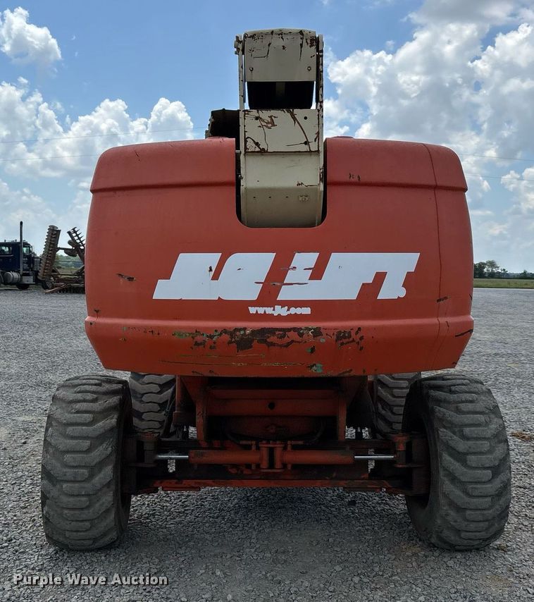 image for item DW7107 2001 JLG 600 SJ boom lift