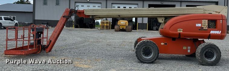image for item DW7107 2001 JLG 600 SJ boom lift
