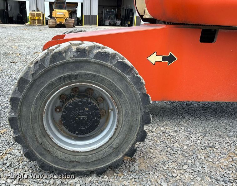 image for item DW7107 2001 JLG 600 SJ boom lift