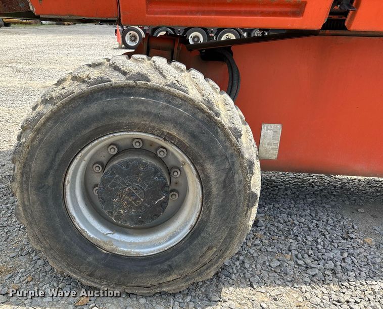 image for item DW7107 2001 JLG 600 SJ boom lift