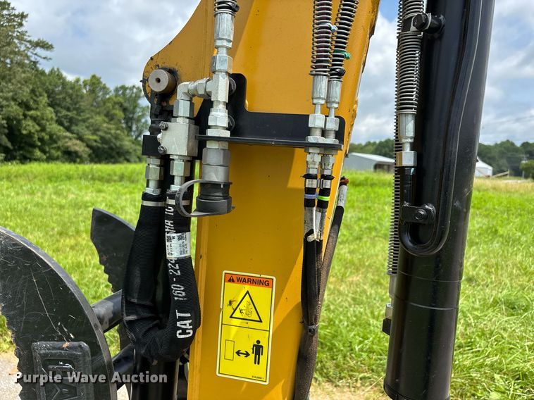 image for item DW7120 2023 Caterpillar 304 mini excavator