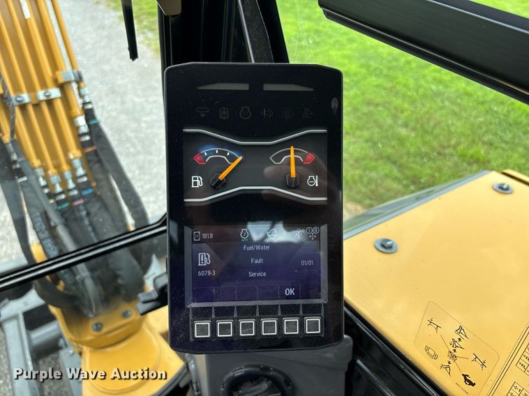 image for item DW7120 2023 Caterpillar 304 mini excavator