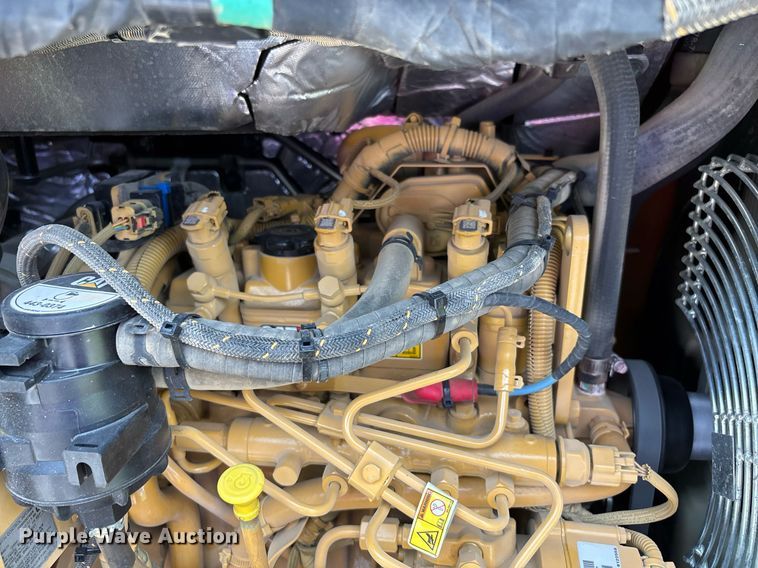 image for item DW7120 2023 Caterpillar 304 mini excavator