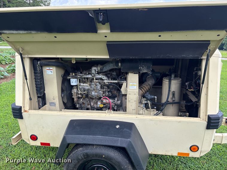 image for item DW7122 2002 Ingersoll Rand P185WIR air compressor