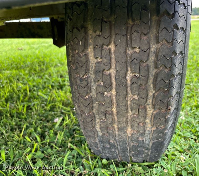 image for item DW7122 2002 Ingersoll Rand P185WIR air compressor