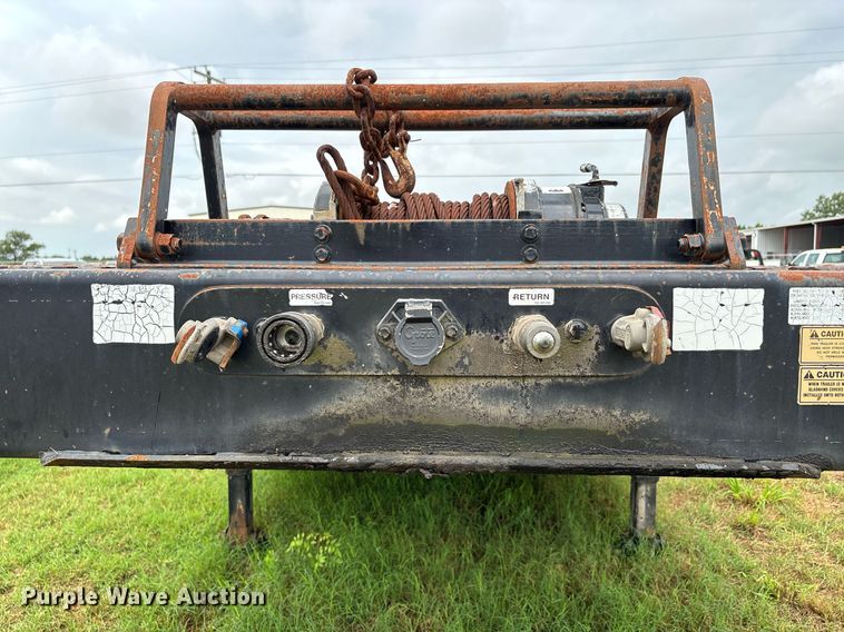 image for item DW7128 2007 Trail King drop deck hydraulic tail equipment trailer