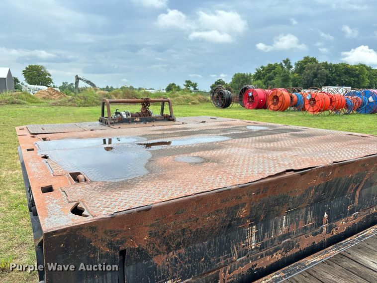 image for item DW7128 2007 Trail King drop deck hydraulic tail equipment trailer
