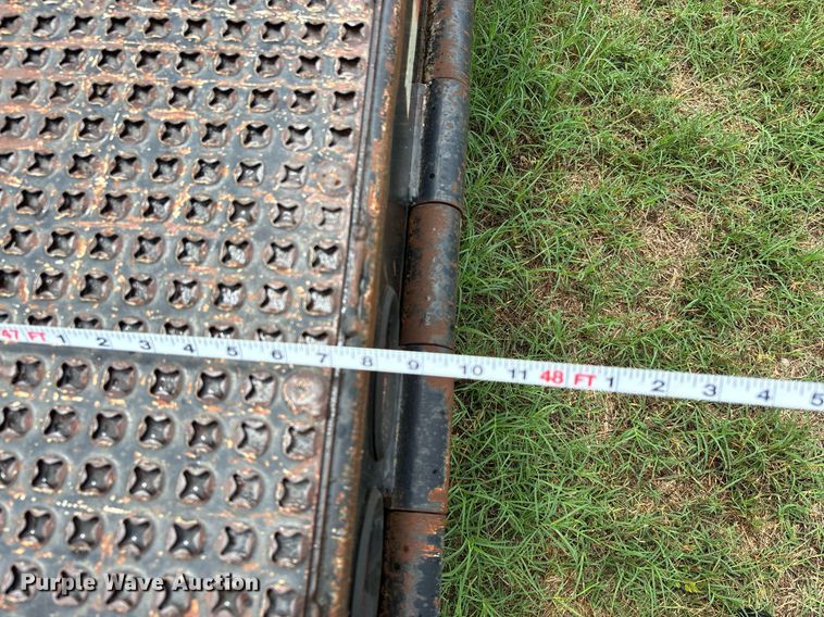 image for item DW7128 2007 Trail King drop deck hydraulic tail equipment trailer