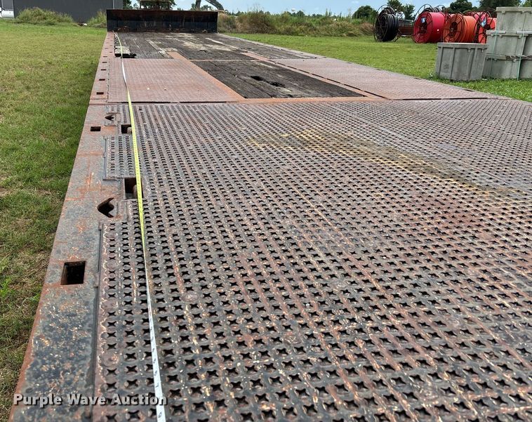 image for item DW7128 2007 Trail King drop deck hydraulic tail equipment trailer