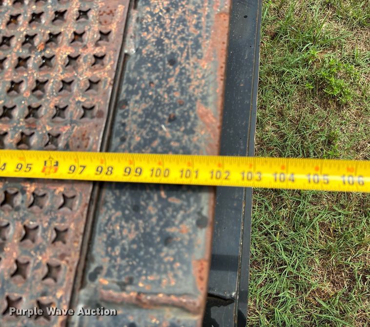 image for item DW7128 2007 Trail King drop deck hydraulic tail equipment trailer