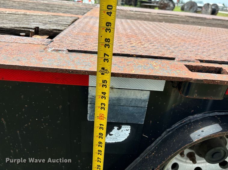 image for item DW7128 2007 Trail King drop deck hydraulic tail equipment trailer