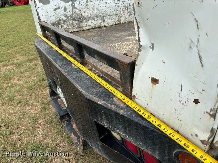 image for item DW7130 2012 Ford F350 Super Duty XL Crew Cab flatbed pickup truck