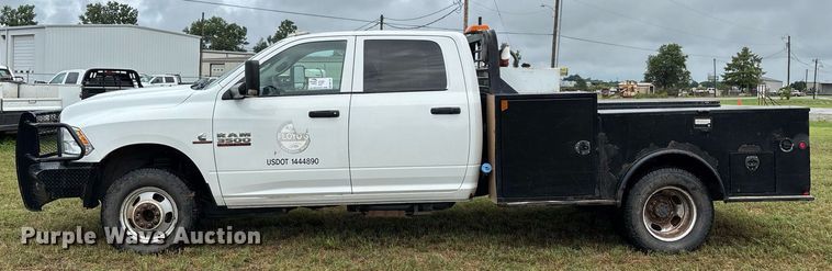 image for item DW7131 2016 Dodge Ram 3500 Crew Cab utility bed pickup truck