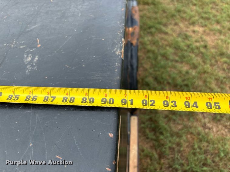 image for item DW7131 2016 Dodge Ram 3500 Crew Cab utility bed pickup truck