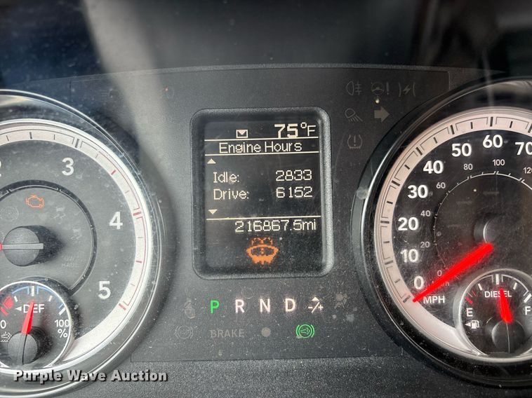 image for item DW7131 2016 Dodge Ram 3500 Crew Cab utility bed pickup truck