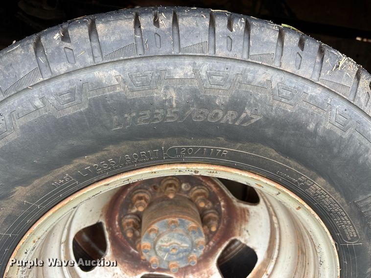 image for item DW7131 2016 Dodge Ram 3500 Crew Cab utility bed pickup truck