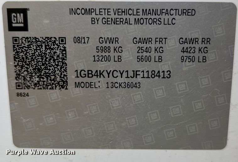 image for item DW7134 2018 Chevrolet Silverado 3500HD Crew Cab utility bed pickup truck