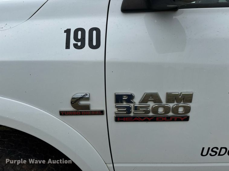 image for item DW7136 2018 Dodge Ram 3500 Crew Cab utility bed pickup truck