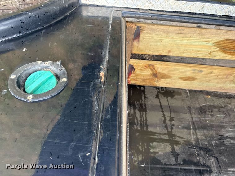 image for item DW7136 2018 Dodge Ram 3500 Crew Cab utility bed pickup truck