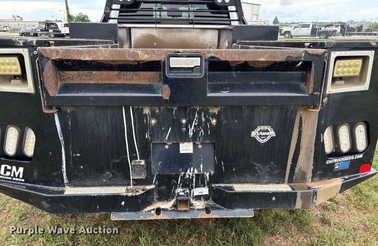 image for item DW7136 2018 Dodge Ram 3500 Crew Cab utility bed pickup truck