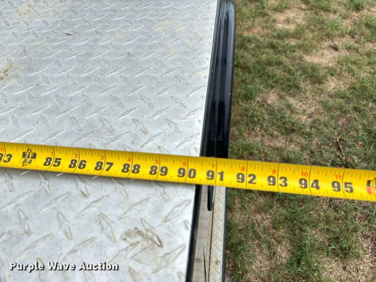 image for item DW7136 2018 Dodge Ram 3500 Crew Cab utility bed pickup truck