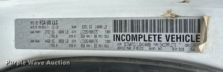 image for item DW7136 2018 Dodge Ram 3500 Crew Cab utility bed pickup truck