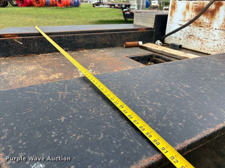 image for item DW7138 2012 Ford F550 Super Duty XL Crew Cab utility / service truck