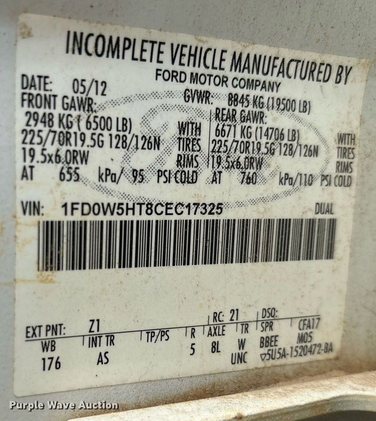 image for item DW7138 2012 Ford F550 Super Duty XL Crew Cab utility / service truck