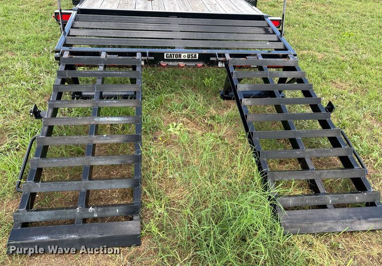 image for item DW7140 2023 Gatorade 20-3 equipment equipment trailer