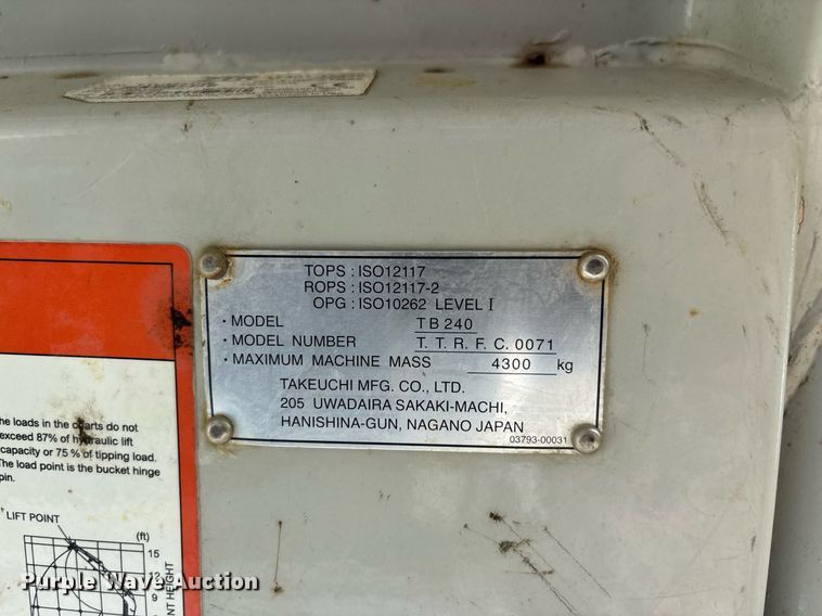 image for item DW7141 2018 Takeuchi TB240 mini excavator