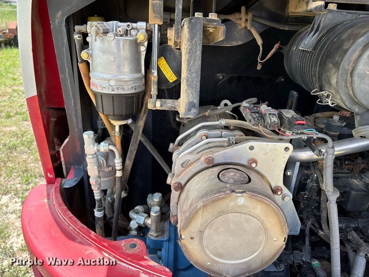 image for item DW7141 2018 Takeuchi TB240 mini excavator