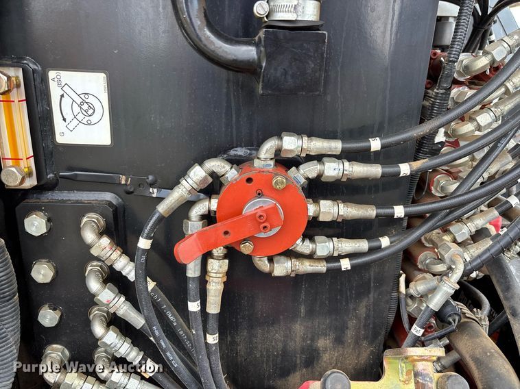 image for item DW7141 2018 Takeuchi TB240 mini excavator