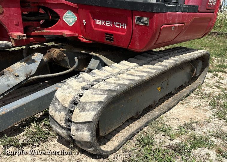 image for item DW7141 2018 Takeuchi TB240 mini excavator