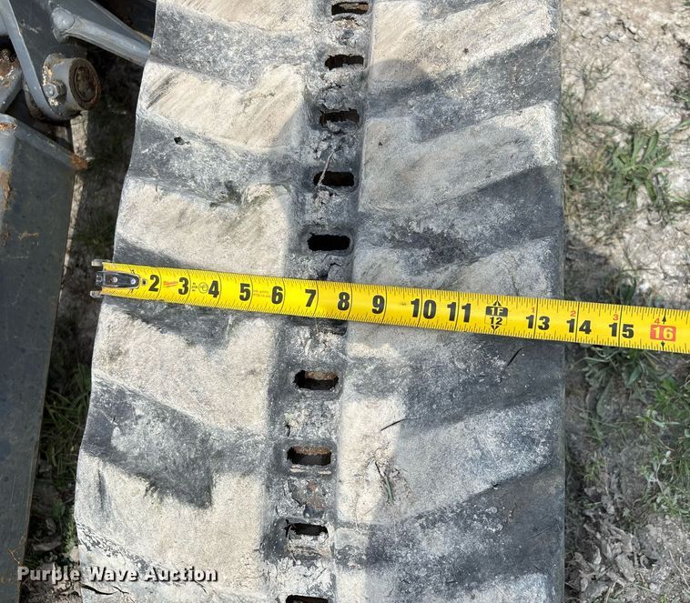 image for item DW7141 2018 Takeuchi TB240 mini excavator