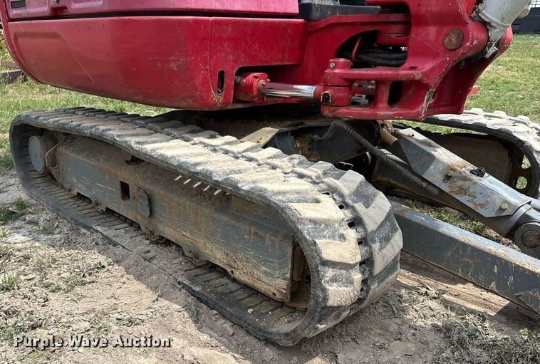 image for item DW7141 2018 Takeuchi TB240 mini excavator