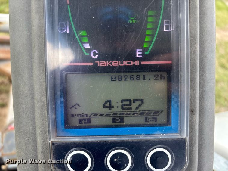 image for item DW7142 2018 Takeuchi TB240 mini excavator