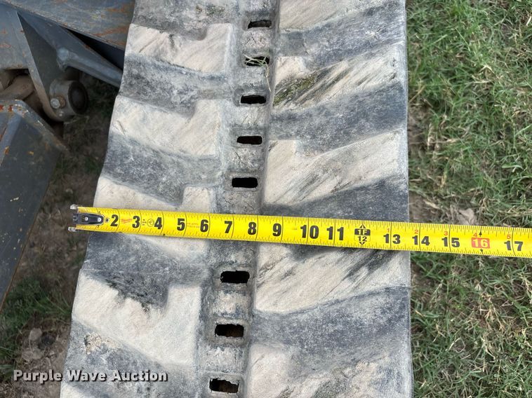 image for item DW7142 2018 Takeuchi TB240 mini excavator