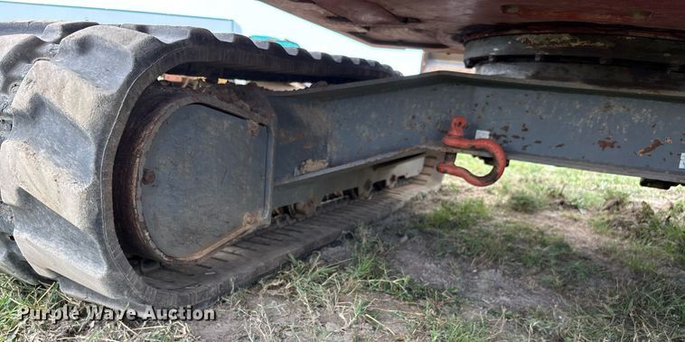 image for item DW7142 2018 Takeuchi TB240 mini excavator