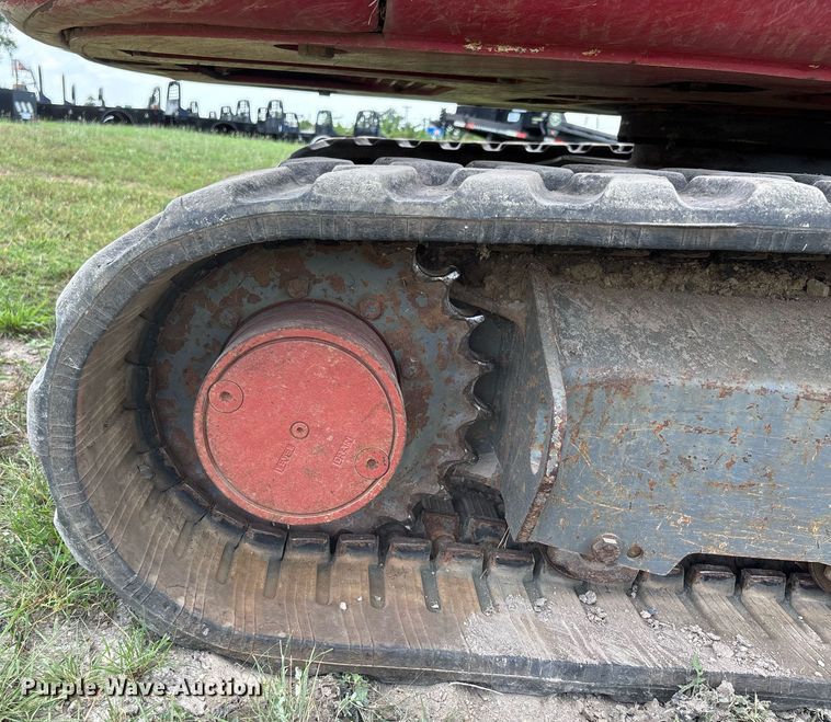 image for item DW7142 2018 Takeuchi TB240 mini excavator